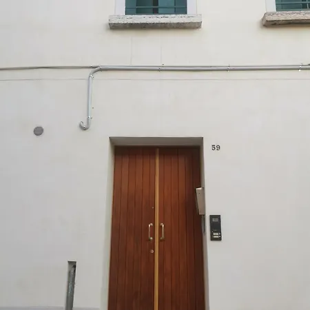 Open Space Apartment *