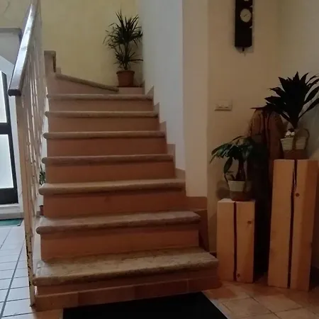 Open Space Apartman *